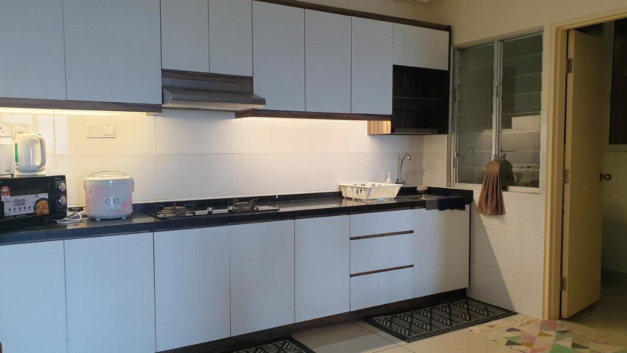 Mlh Premier Suites @ Saville Cheras Exterior foto